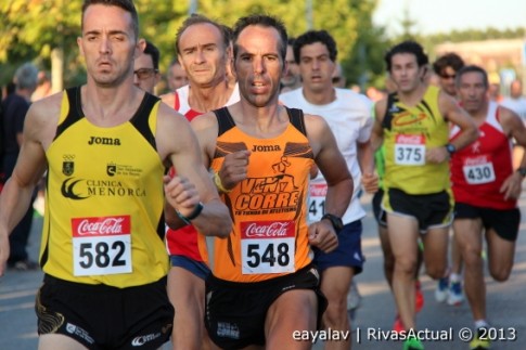 El ripense David Vargas (dorsal 548) terminó segundo en veteranos masculino (Foto: Enrique Ayala)