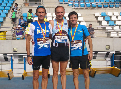 Julio Fernández, en el centro (Foto cortesía de Julio Fernández)