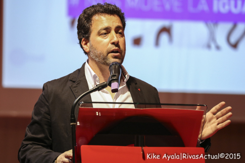 Pedro del Cura durante su intervención en el acto (Foto: Kike Ayala)