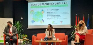 Pedro del Cura, Mireia Mollá y Vanessa Millán, durante la presentación del acto de cierre del proceso (Foto Rivas Actual)